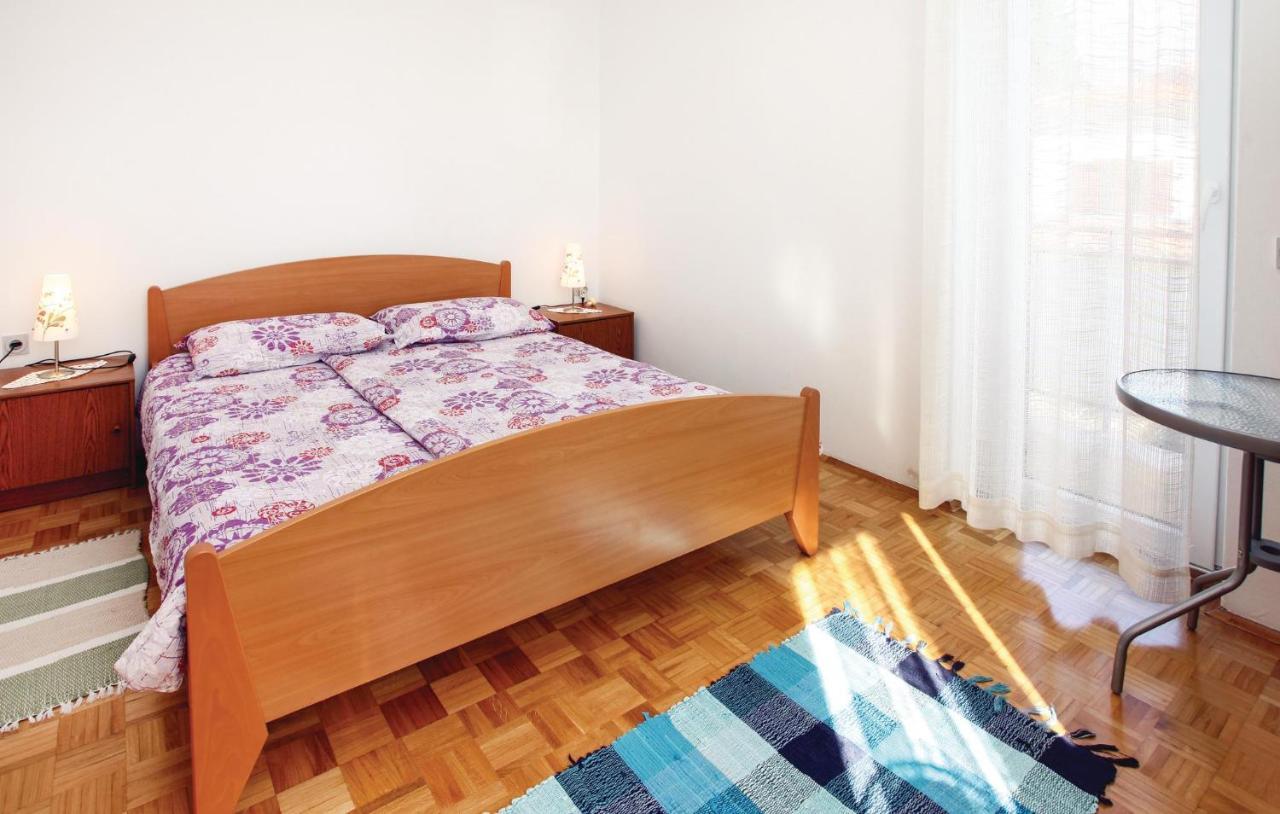 Awesome Apartment In Portoroz With Wifi ภายนอก รูปภาพ